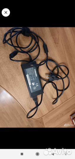 Блок питания для ноутбука
