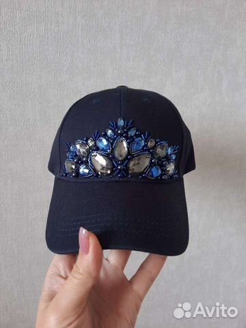Кепка со стразами