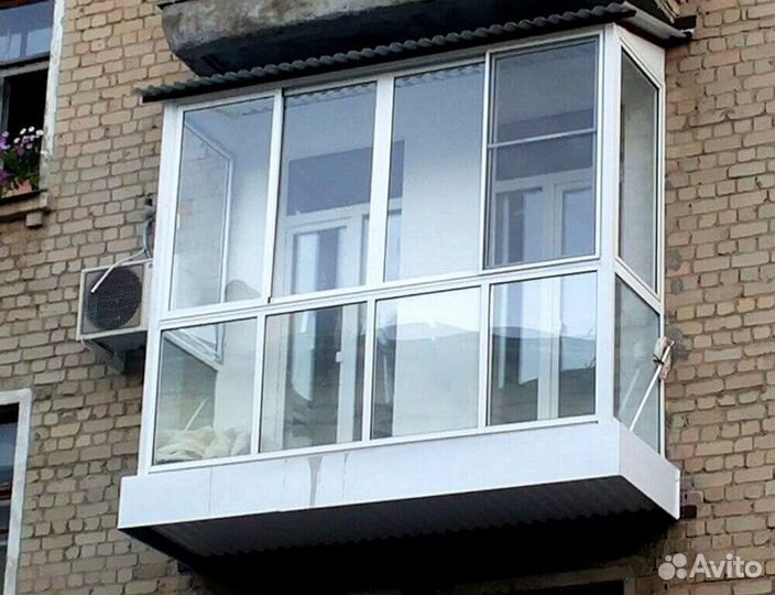 Остекление балкона алюминий и пластик