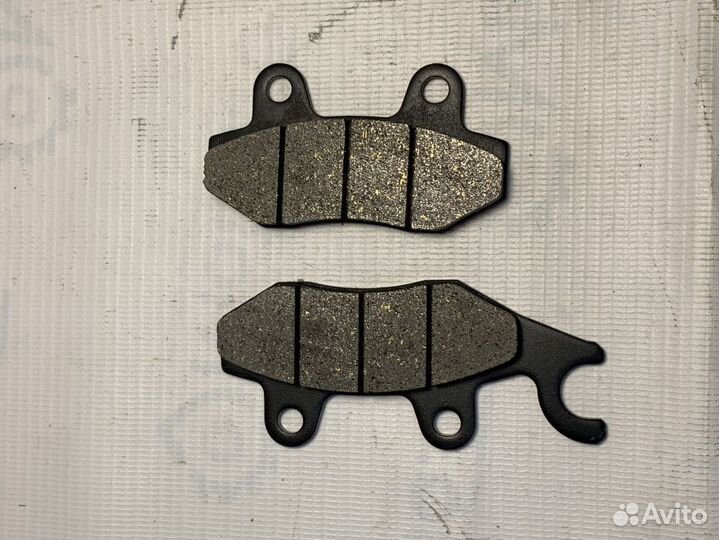 Колодки тормозные дисковые TTR 250Rb (передние), D