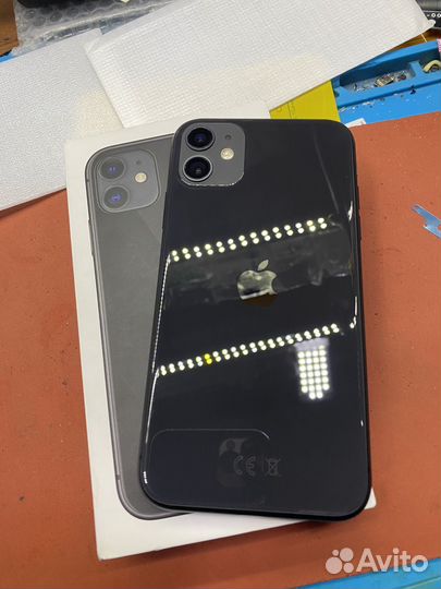 iPhone 11, 64 ГБ