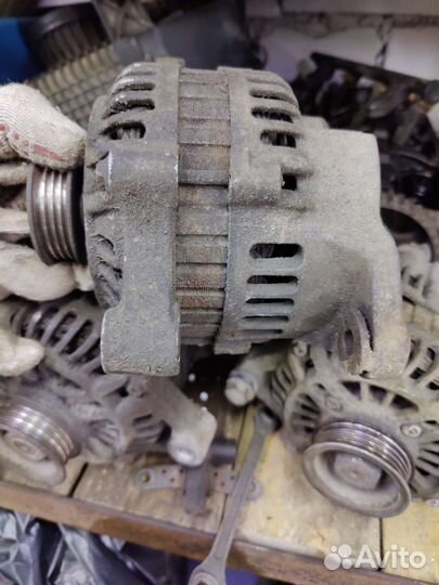 Генератор Renault Logan, Sandero без гур