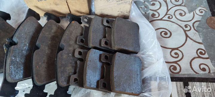 Mercedes колодки тормозные A0024205020