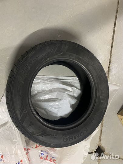 Kumho 722 265/60 R18