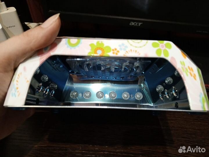 Лампа для маникюра Квик