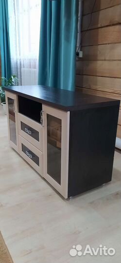 Тумба под телевизор бу