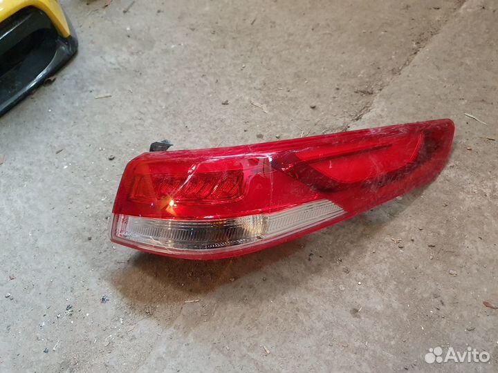 Фонарь правый Оптима Optima