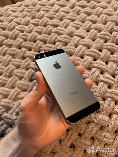 iPhone 5S, 16 ГБ