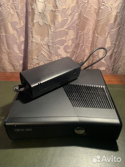 Xbox 360 slim