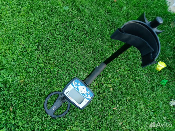 Металлоискатель minelab x-terra 705 б/у