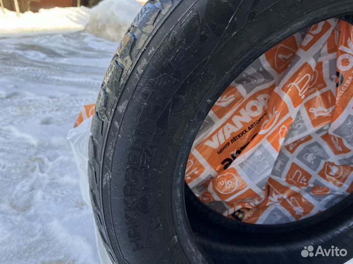 Nokian Tyres Hakkapeliitta R2 235/55 R17 103R