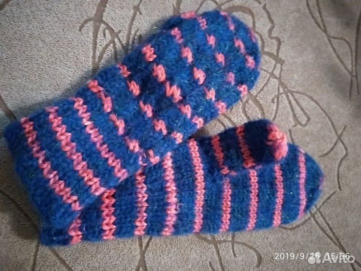 Варежки и носочки