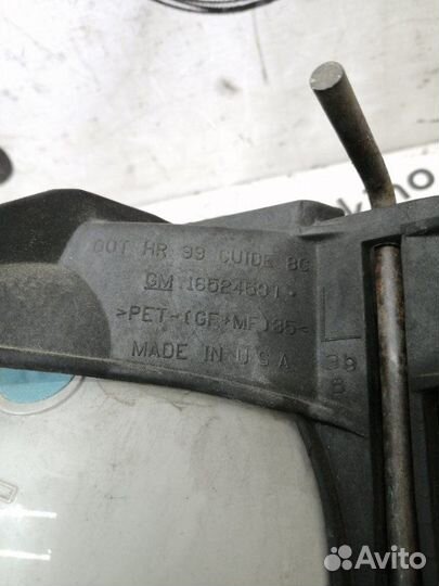 Фара левая Chevrolet Tahoe 840