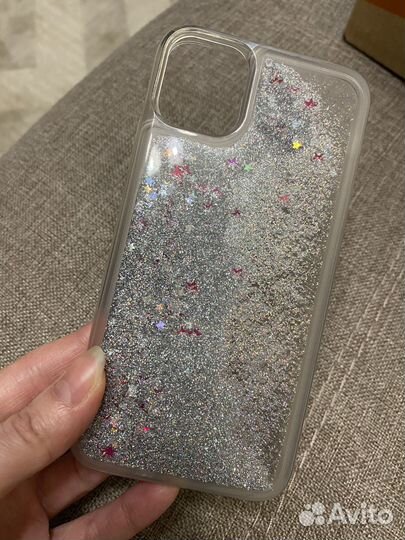 Чехлы на телефон iPhone 11