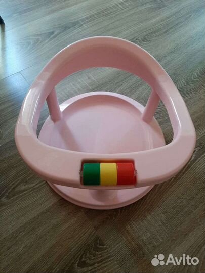 Стульчик детский для купания в ванной