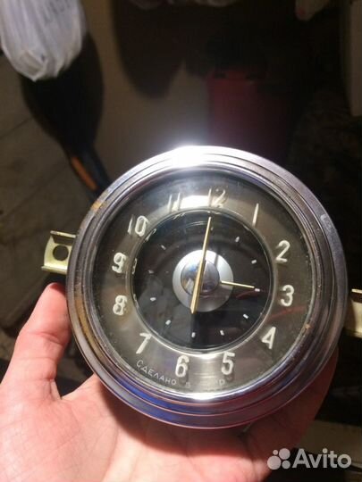 Автомобильные часы