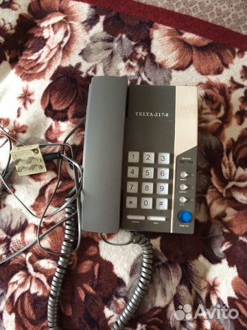 Телефон
