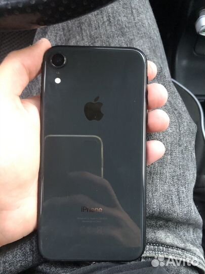 iPhone xr 64gb