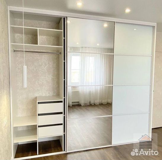 Стенка в гостиную