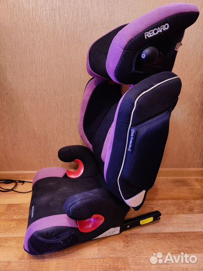 Автокресло Recaro Monza Nova