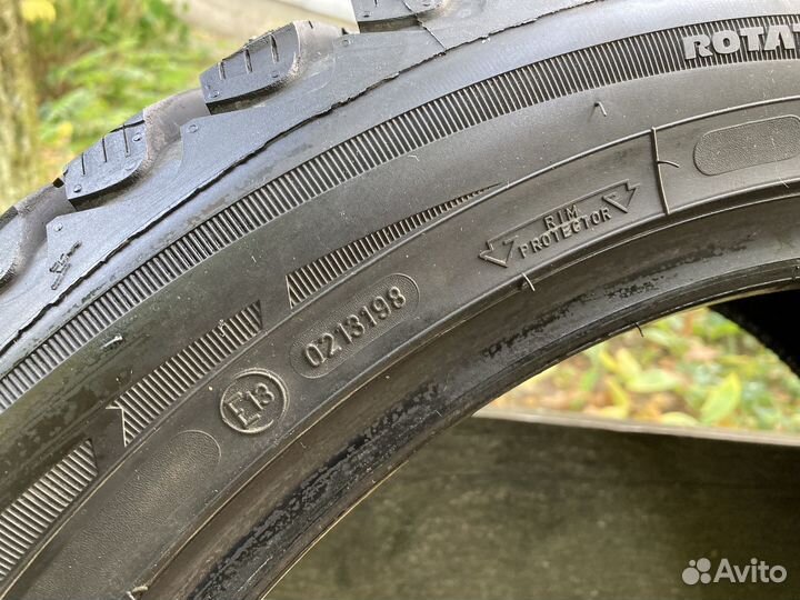 Goodyear Ultragrip Ice Arctic 245/45 R18