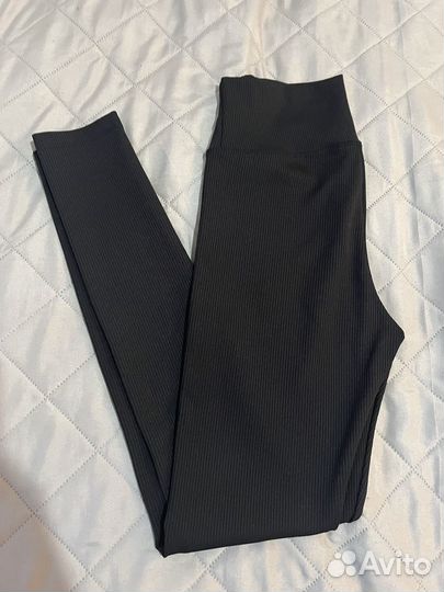 Леггинсы в рубчик