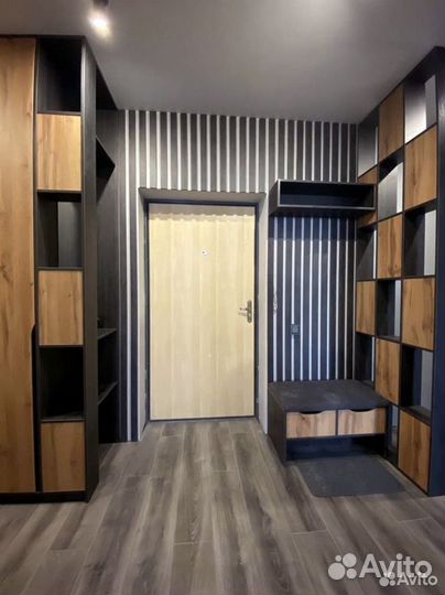 Шкафы в прихожую на заказ от производителя