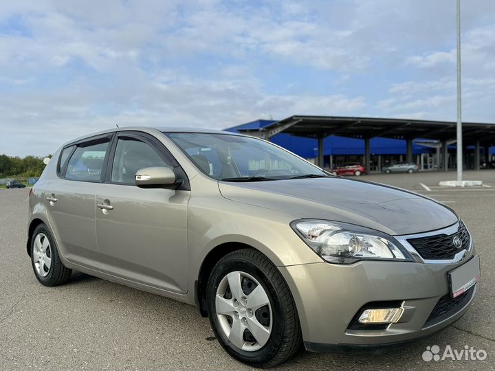 Kia Ceed 1.4 МТ, 2010, 111 600 км