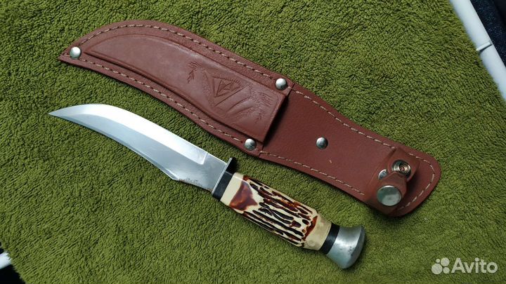 Нож туристический