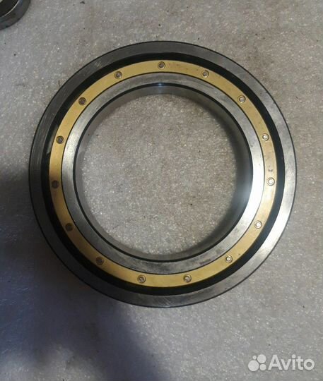 Подшипники большой ассортимент