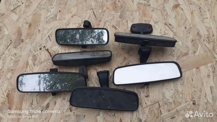 Зеркало заднего вида