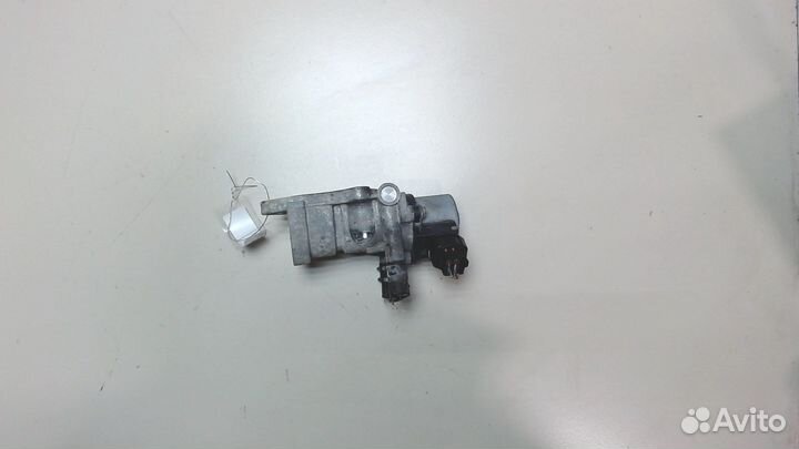 Клапан рециркуляции газов (EGR) Toyota Corolla E12