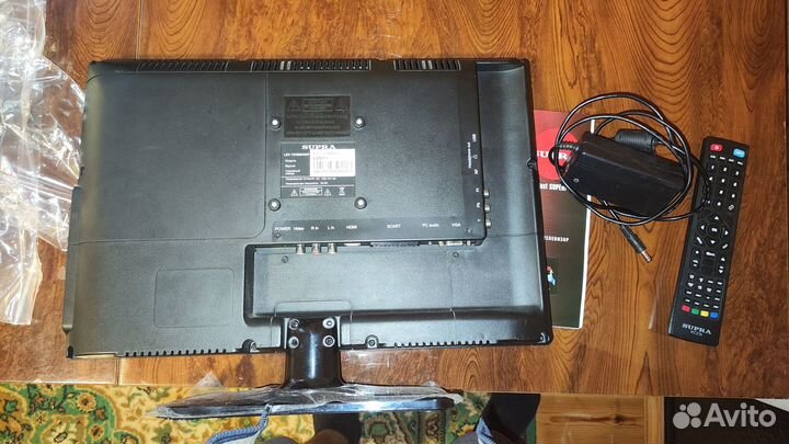 Телевизор-монитор Supra STV-LC18250FL 17