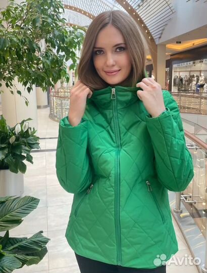 Куртка женская тонкая осенняя