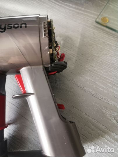 Моторный блок Dyson V6