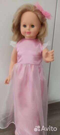 Кукла большая с коробкой
