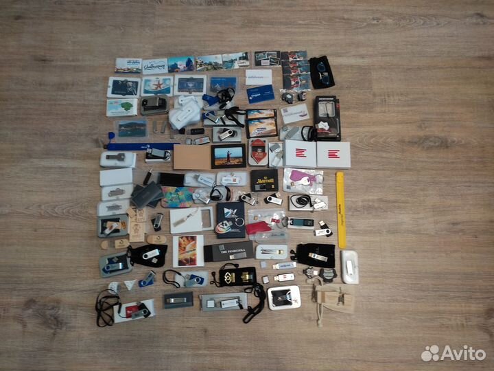 Сувенирные флешки 8GB