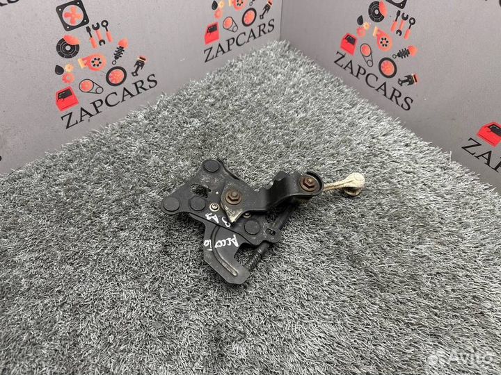 Датчик положения кузова с тягой задний Honda