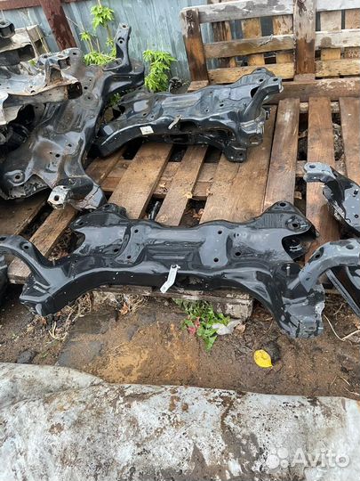 Подрамник KIA RIO 3/ hyundai solaris 1