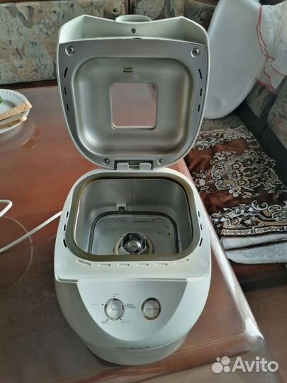 Хлебопечка supra