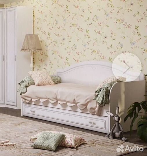 Односпальная кровать Melania с ящиком 80*190