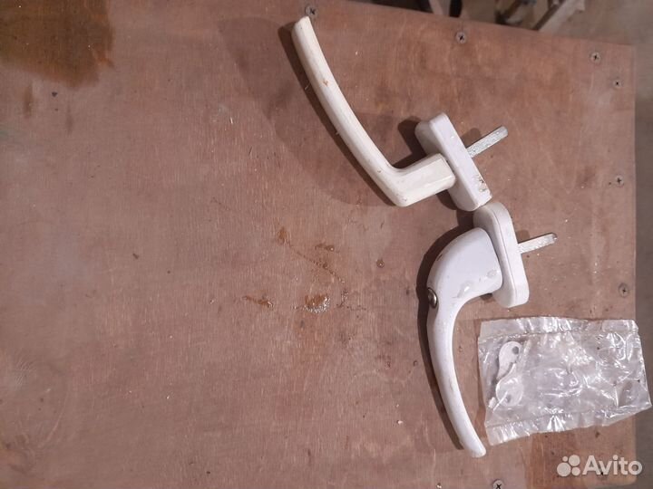 Ручки для пластиковых окон