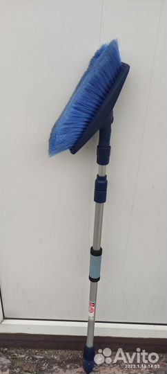 Щетка для мытья автомобиля телескопическая