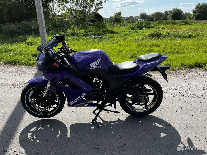 Мотоцикл gx-r 250