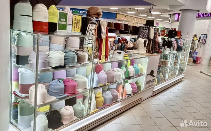 Трц рио продавец в сеть магазинов головных уборов