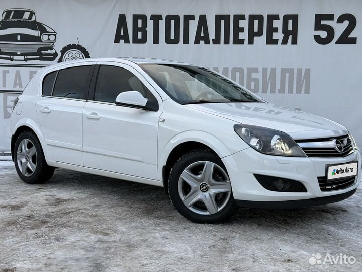 Opel Astra 1.8 AT, 2013, 74 089 км