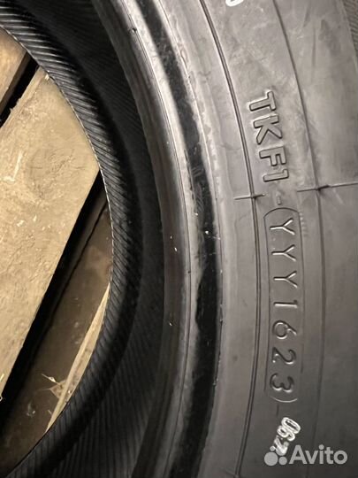 Yokohama Ice Guard Stud IG55 215/60 R16 99T