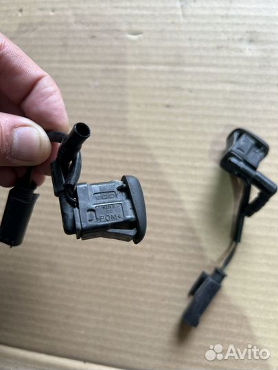 Форсунка омывателя лобового стекла BMW 5 E39