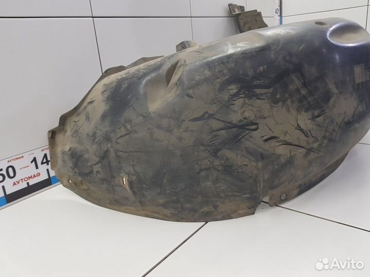 Локер (подкрылок) задний правый (BMW X5)