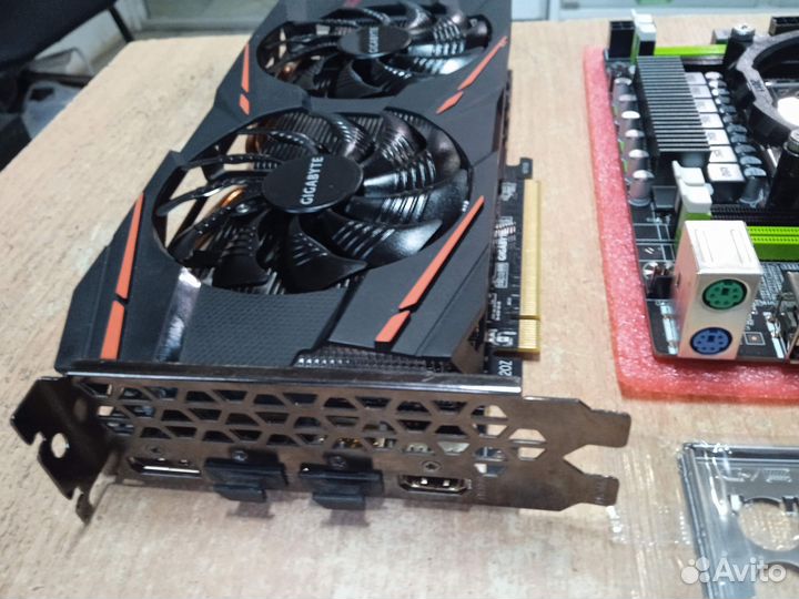 Комплект 6 ядер/12 потоков + RX 580 8Gb